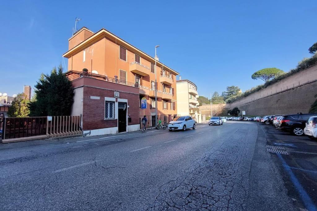 Roman Vatican Apartment Freewifi エクステリア 写真